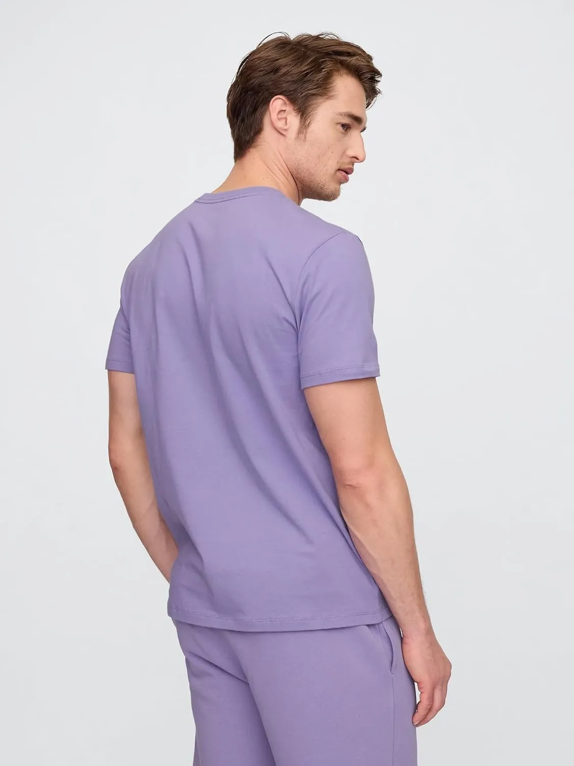 GAP Men's Everyday Soft Logo Tee